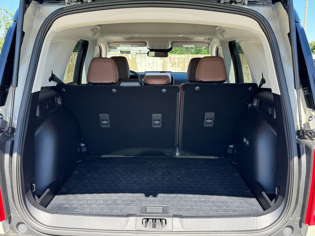 Certified 2025 Ford Bronco Sport Outer Banks w/ Outer Banks Tech Package+ AWD/4WD image 17