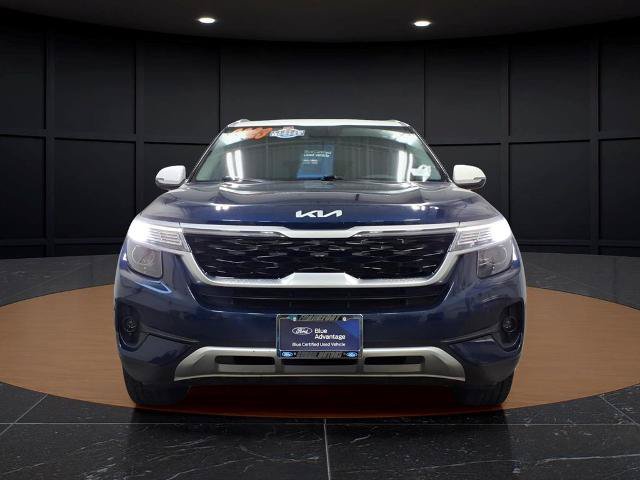 Used 2023 Kia Seltos S AWD/4WD image 2