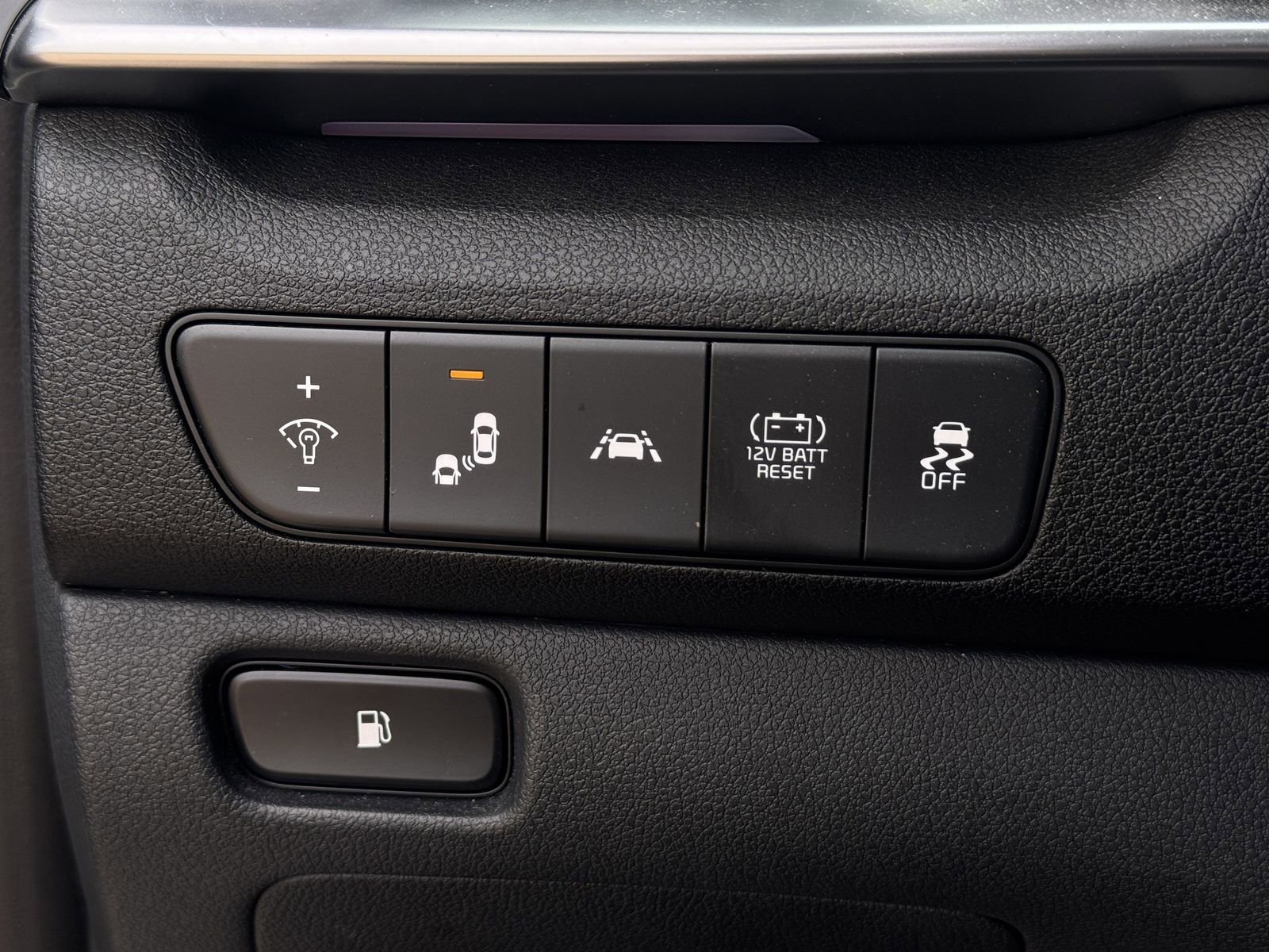 Used 2021 Kia Niro EX Premium FWD image 23