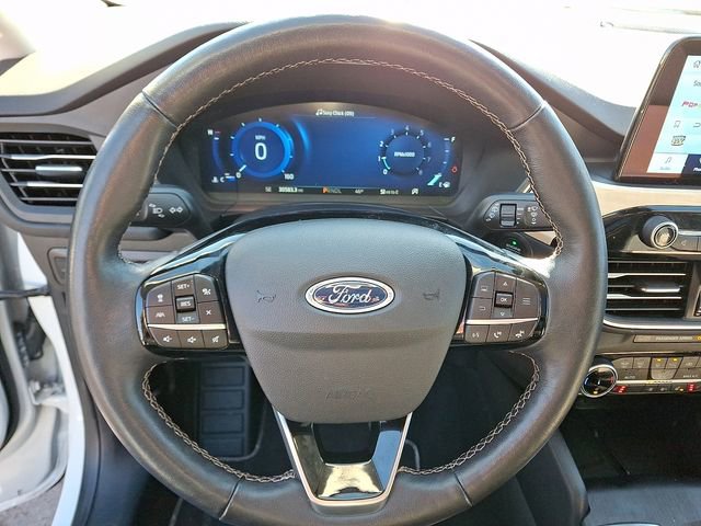 Certified 2022 Ford Escape Titanium w/ Titanium Elite Package image 20