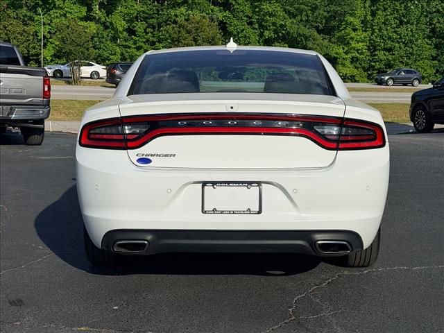 Used 2023 Dodge Charger SXT RWD image 4