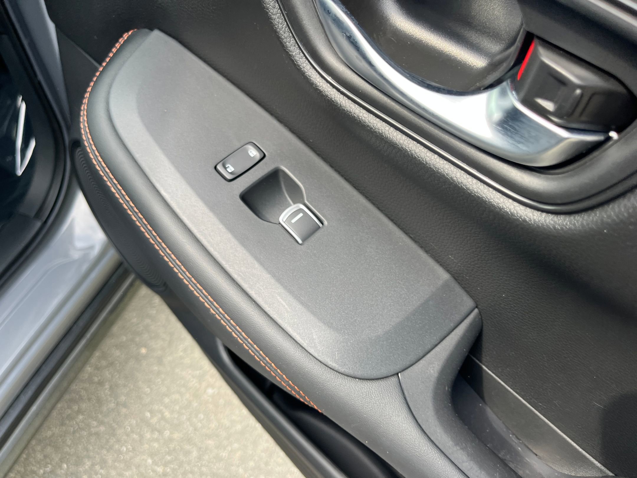 Used 2023 Honda HR-V Sport image 29