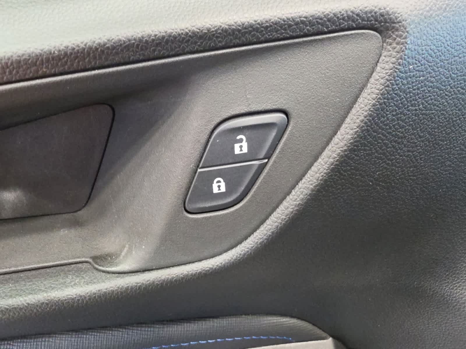 Used 2024 Buick Envista Sport Touring w/ Convenience I Package FWD image 20