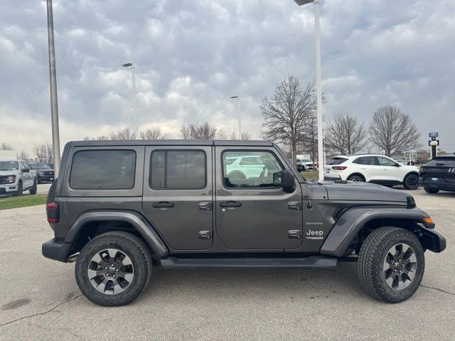 Used 2018 Jeep Wrangler Unlimited Sahara w/ Dual Top Group image 6