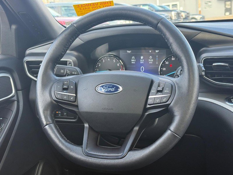 Certified 2020 Ford Explorer XLT w/ Equipment Group 202A image 17