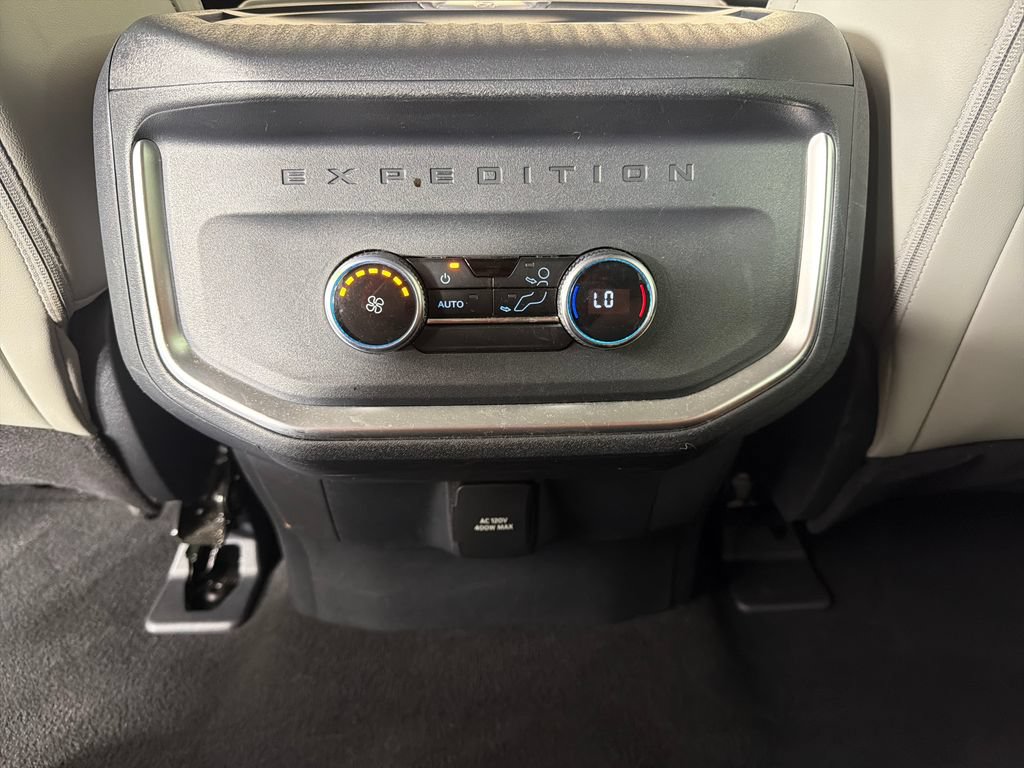 Certified 2025 Ford Expedition Max Active AWD/4WD image 18