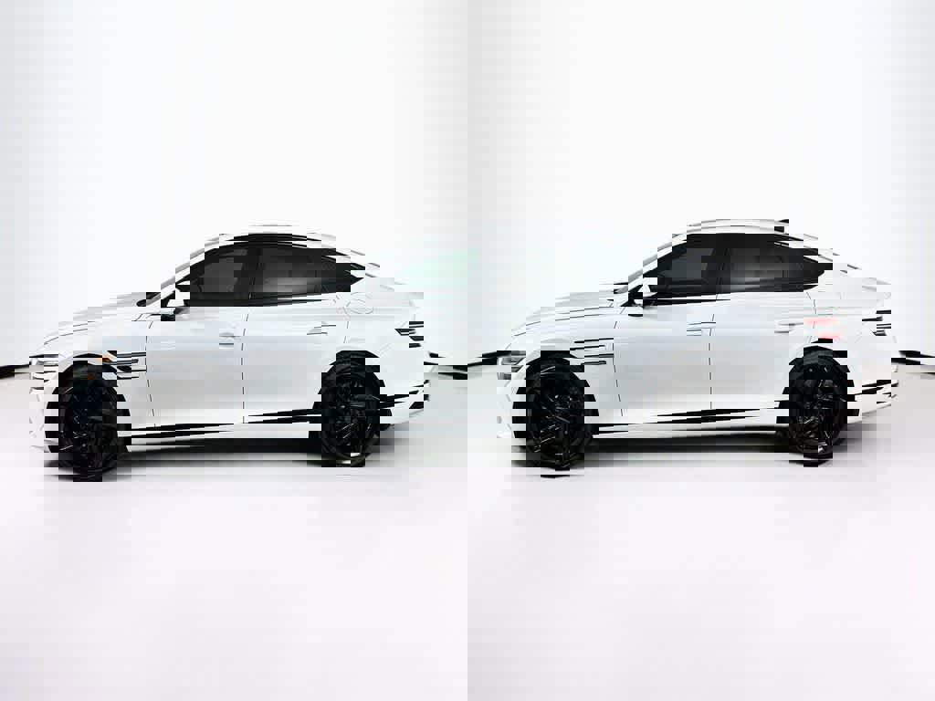 Used 2026 Genesis G80 3.5T Prestige image 2