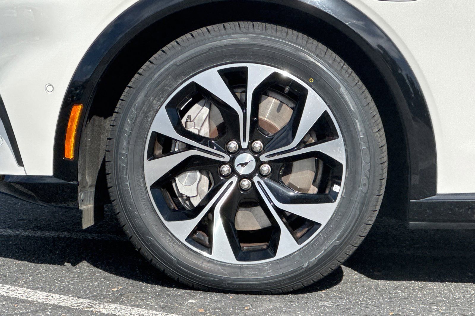 Certified 2023 Ford Mustang Mach-E Premium AWD/4WD image 28