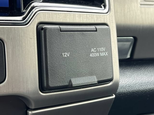 Certified 2022 Ford F250 Platinum w/ Tremor Off-Road Package AWD/4WD image 41