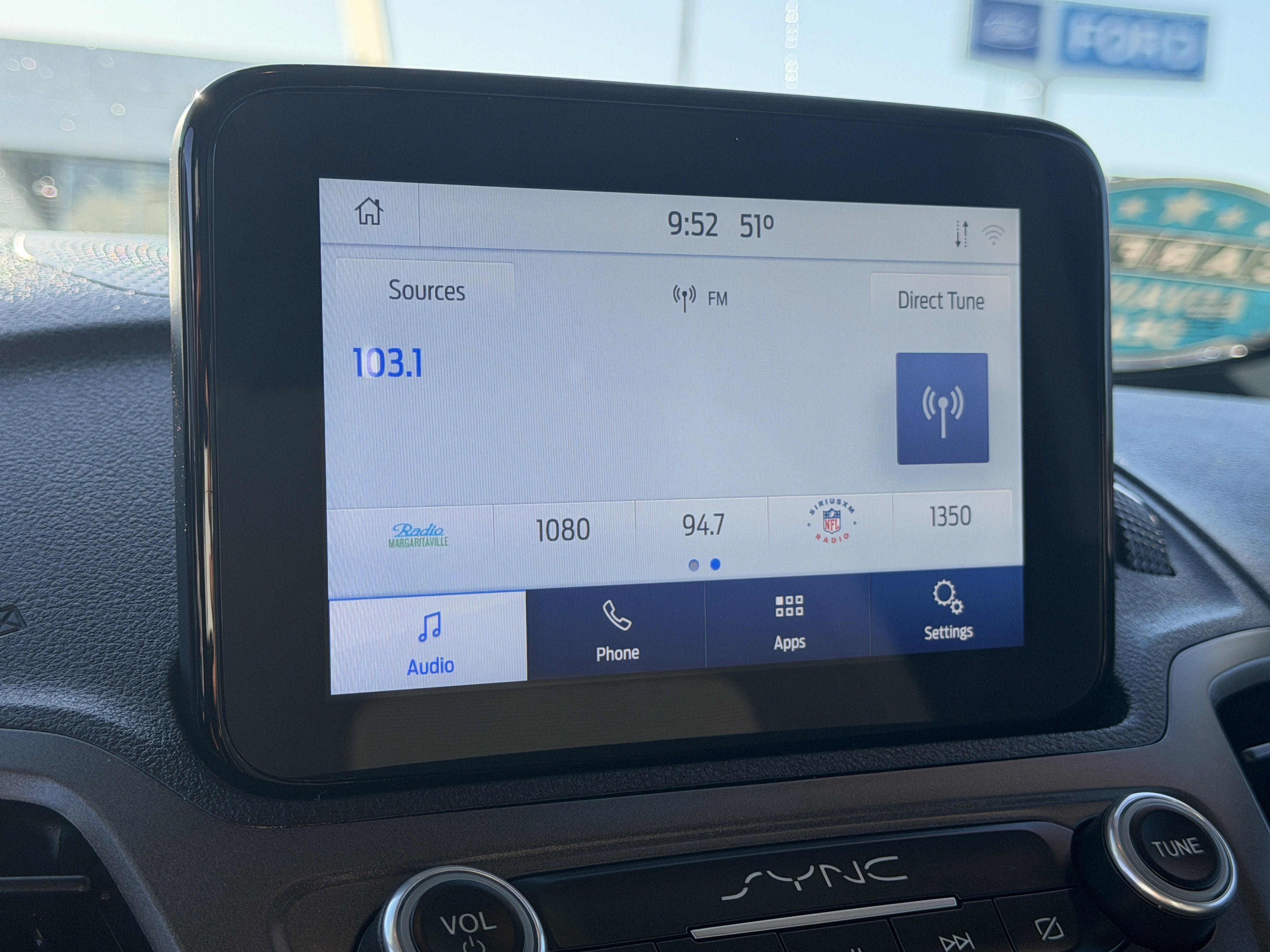 Certified 2022 Ford Transit Connect XL image 23