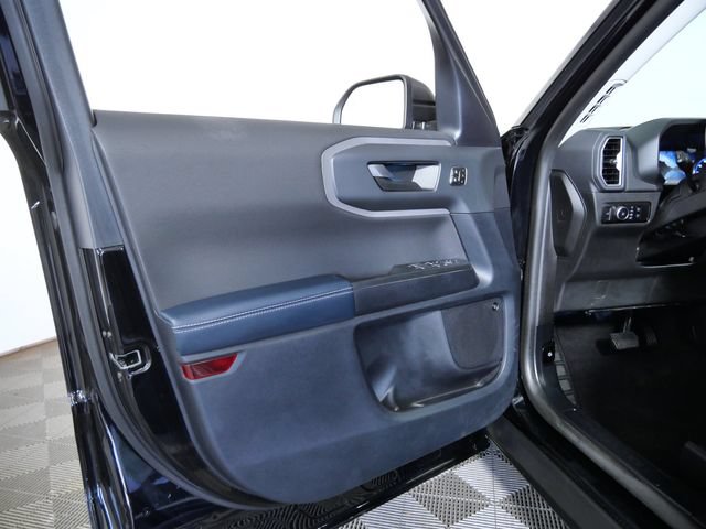 Certified 2023 Ford Bronco Sport Outer Banks w/ Tech Package AWD/4WD image 15