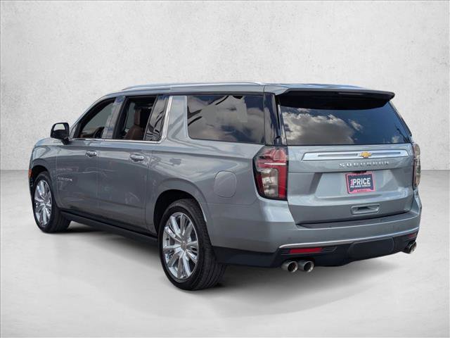 Used 2024 Chevrolet Suburban High Country RWD image 8