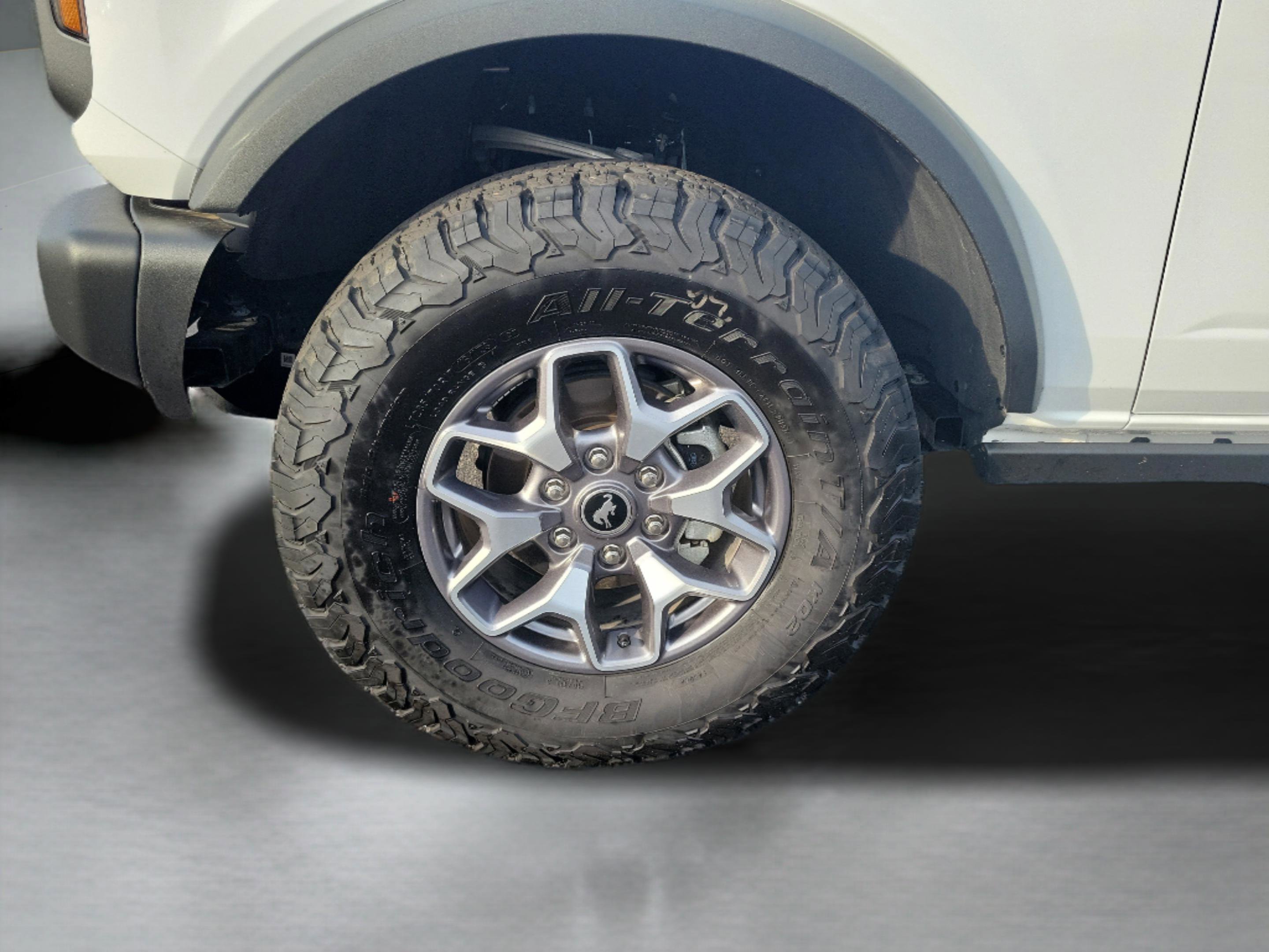 Certified 2025 Ford Bronco Badlands AWD/4WD image 31