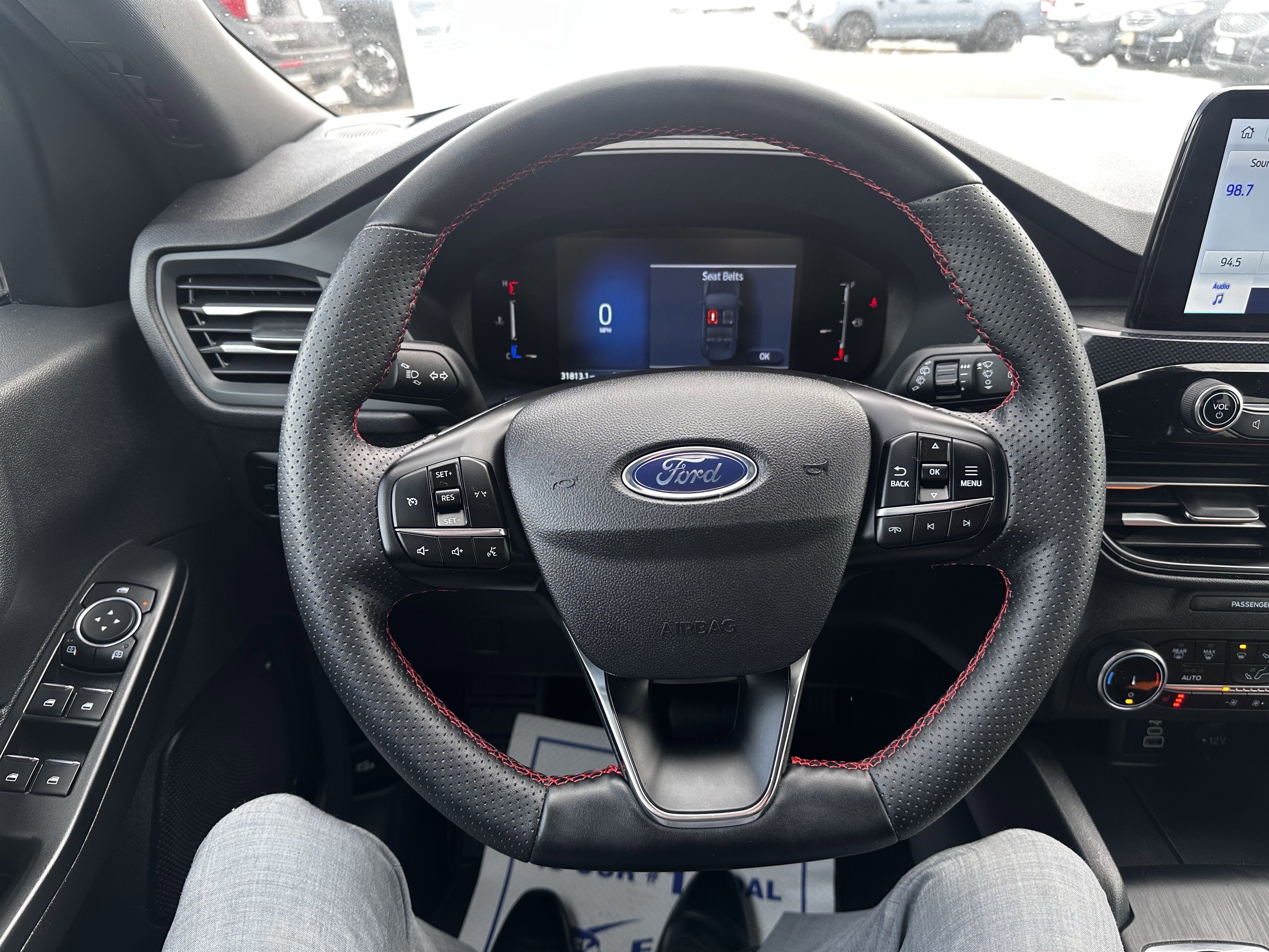 Certified 2025 Ford Escape ST-Line Select image 9