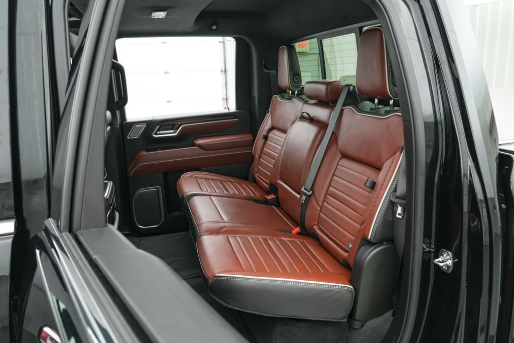 Used 2025 GMC Sierra 2500 Denali Ultimate w/ Max Trailering Package AWD/4WD image 22