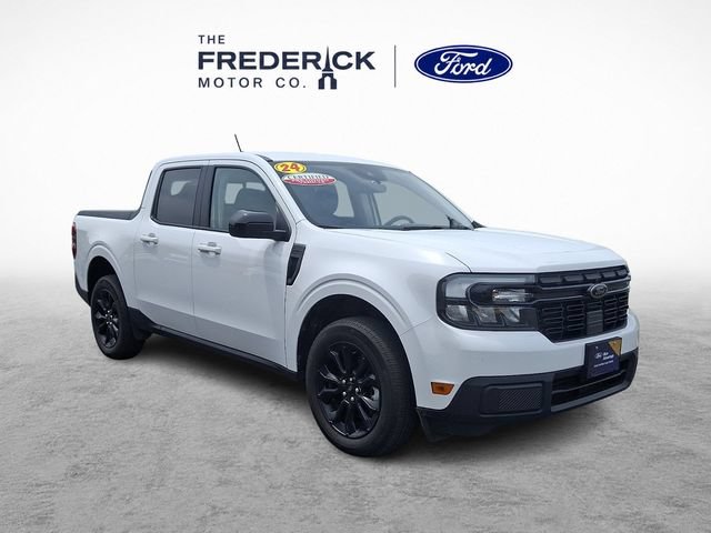 Certified 2024 Ford Maverick Lariat w/ Black Appearance Package FWD image 3