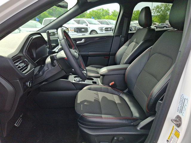 Certified 2024 Ford Escape ST-Line w/ Tech Pack #1 AWD/4WD image 14