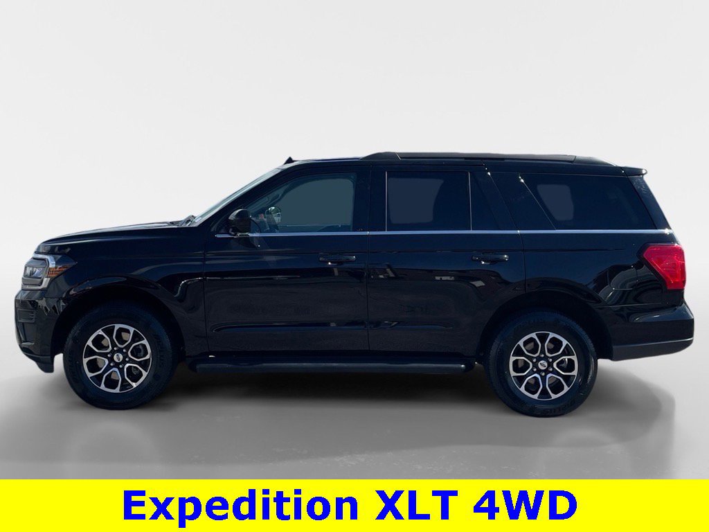 Certified 2024 Ford Expedition XLT image 6