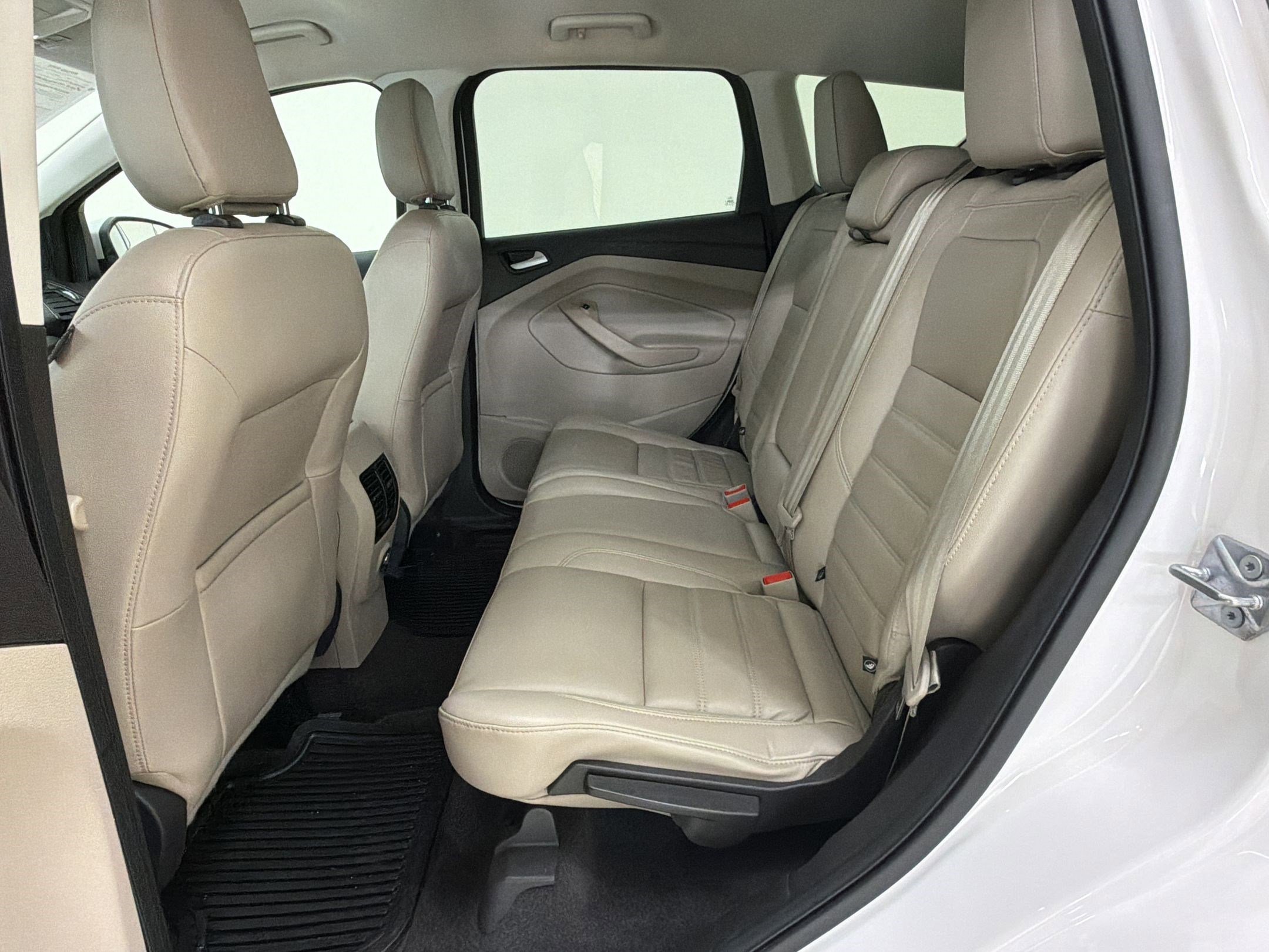 Certified 2018 Ford Escape SEL FWD image 14