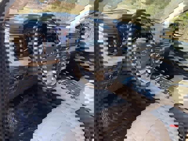 Certified 2024 Ford Expedition Limited image 34