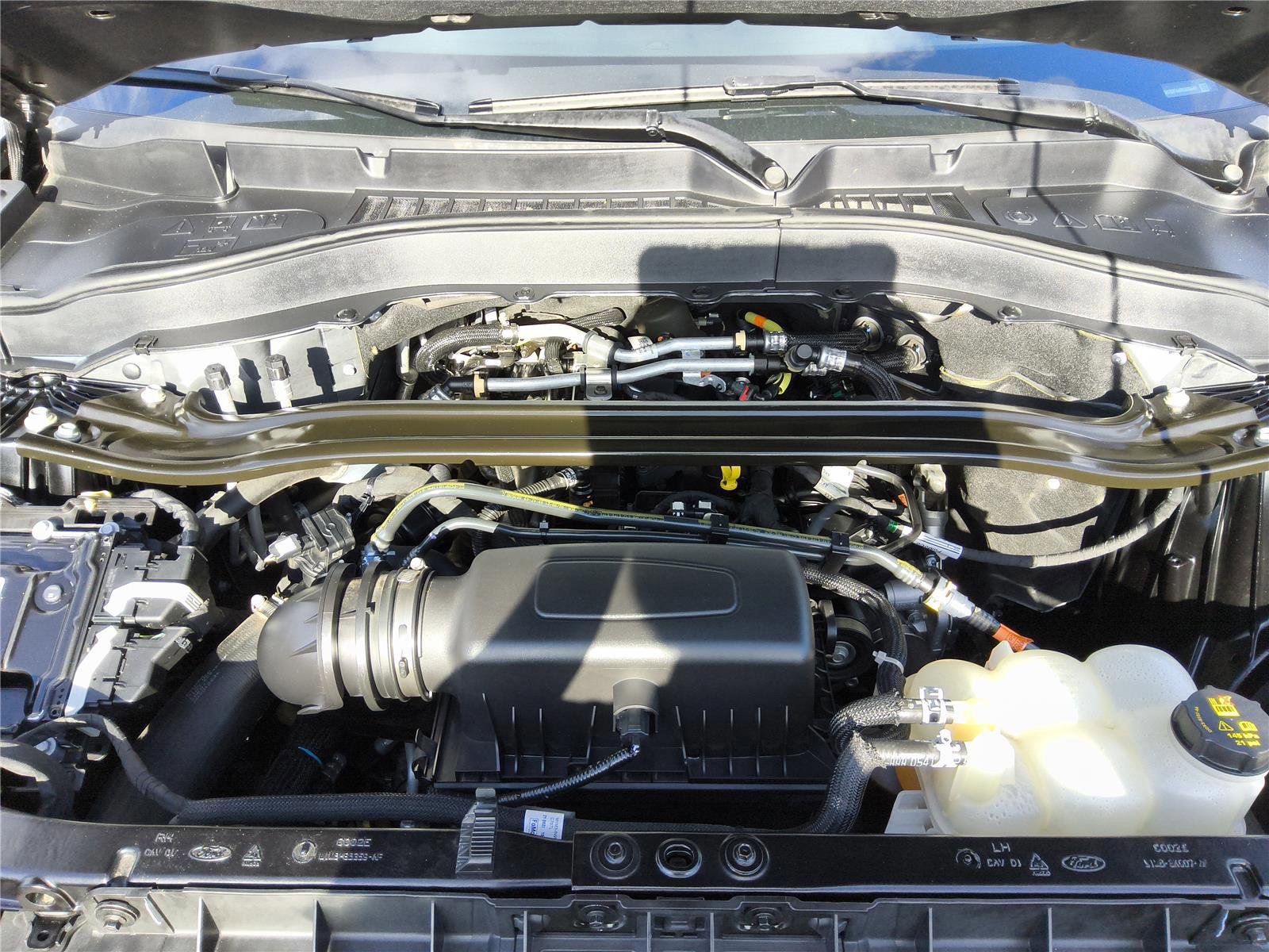 Certified 2021 Ford Explorer Limited AWD/4WD image 30