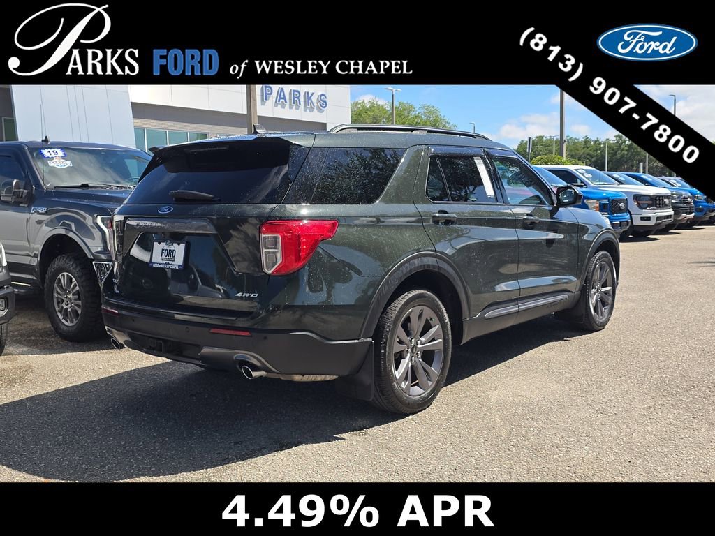Certified 2022 Ford Explorer XLT w/ Equipment Group 202A AWD/4WD image 4