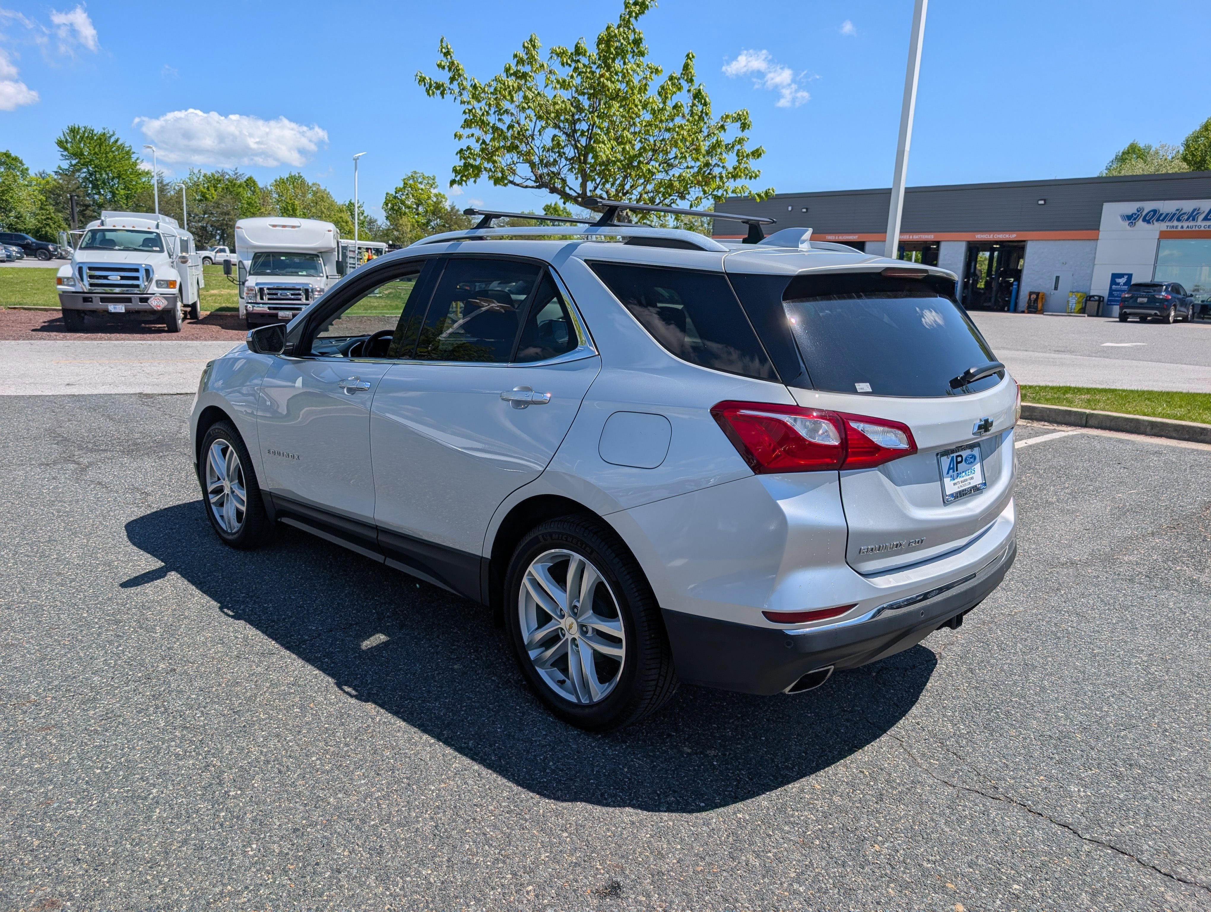 Used 2019 Chevrolet Equinox Premier AWD/4WD image 3