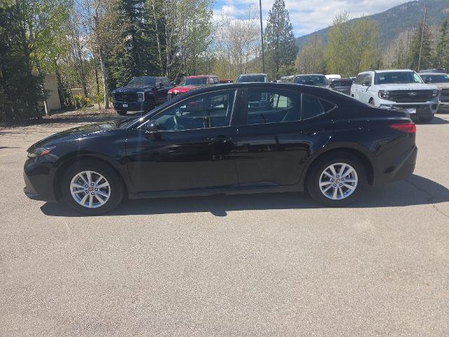 Used 2025 Toyota Camry LE AWD/4WD image 5