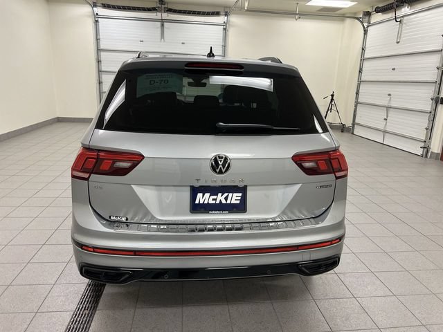 Used 2022 Volkswagen Tiguan SE R-Line AWD/4WD image 5