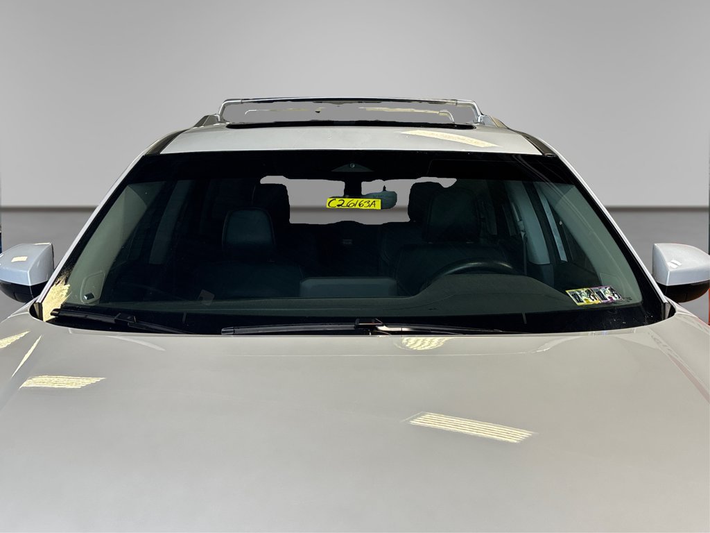 Used 2025 Nissan Pathfinder SL w/ SL Premium Package AWD/4WD image 16