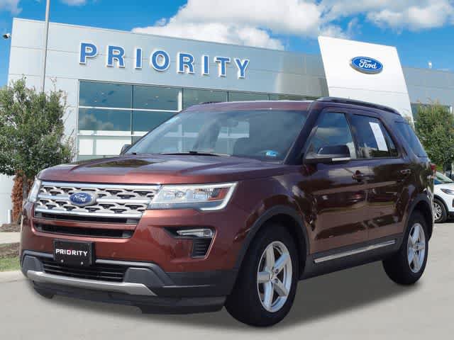 Certified 2018 Ford Explorer XLT w/ Equipment Group 202A FWD image 1