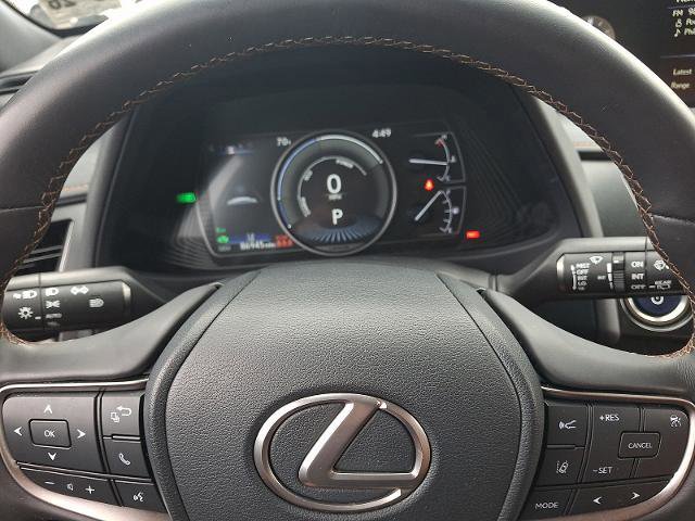 Used 2020 Lexus UX 250h w/ Accessory Package image 18