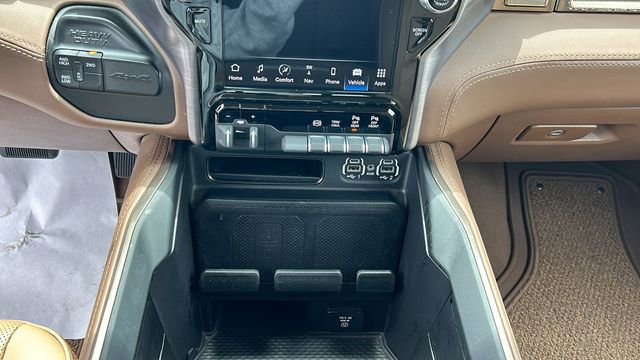Used 2022 RAM 2500 Limited AWD/4WD image 21
