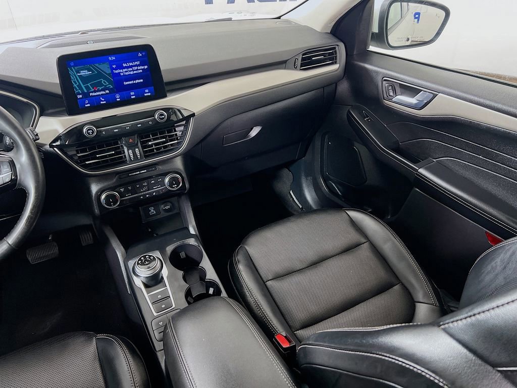Certified 2022 Ford Escape SEL w/ Technology Package image 29