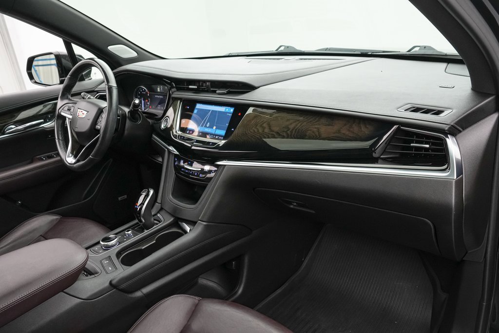 Used 2021 Cadillac XT6 Premium Luxury image 30