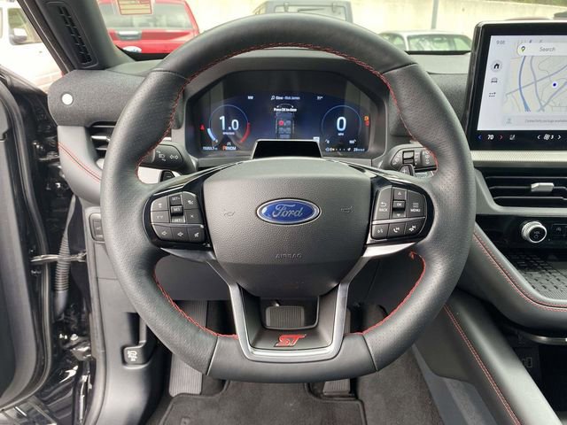 Certified 2025 Ford Explorer ST image 23