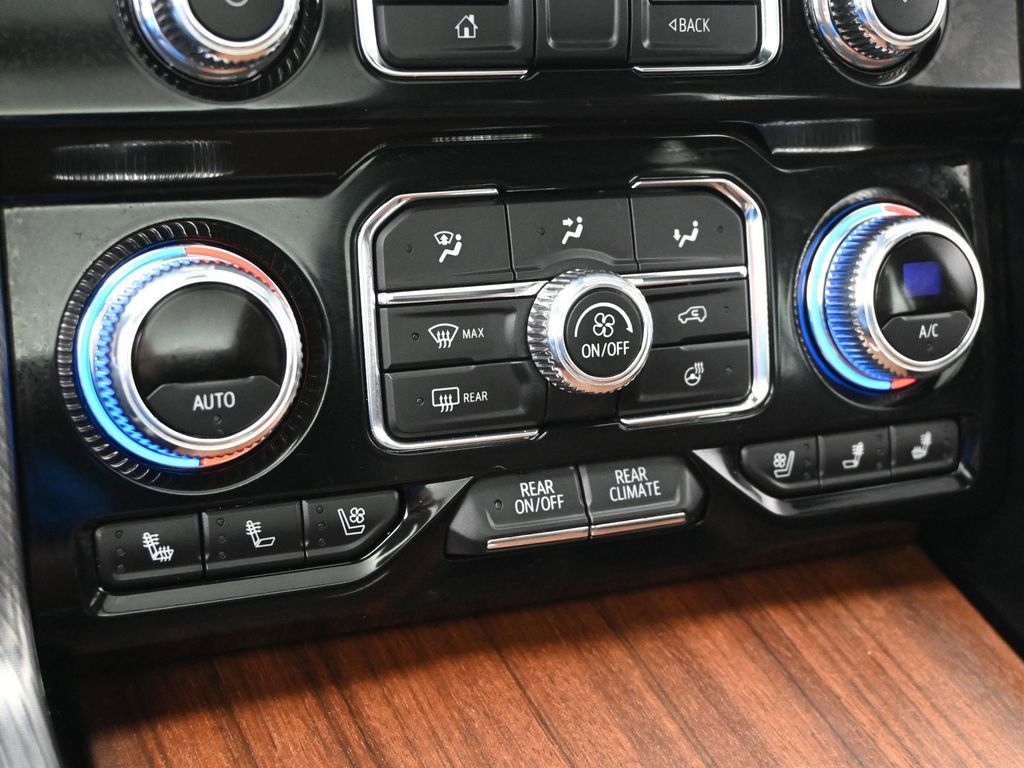 Used 2023 GMC Yukon Denali Ultimate image 46