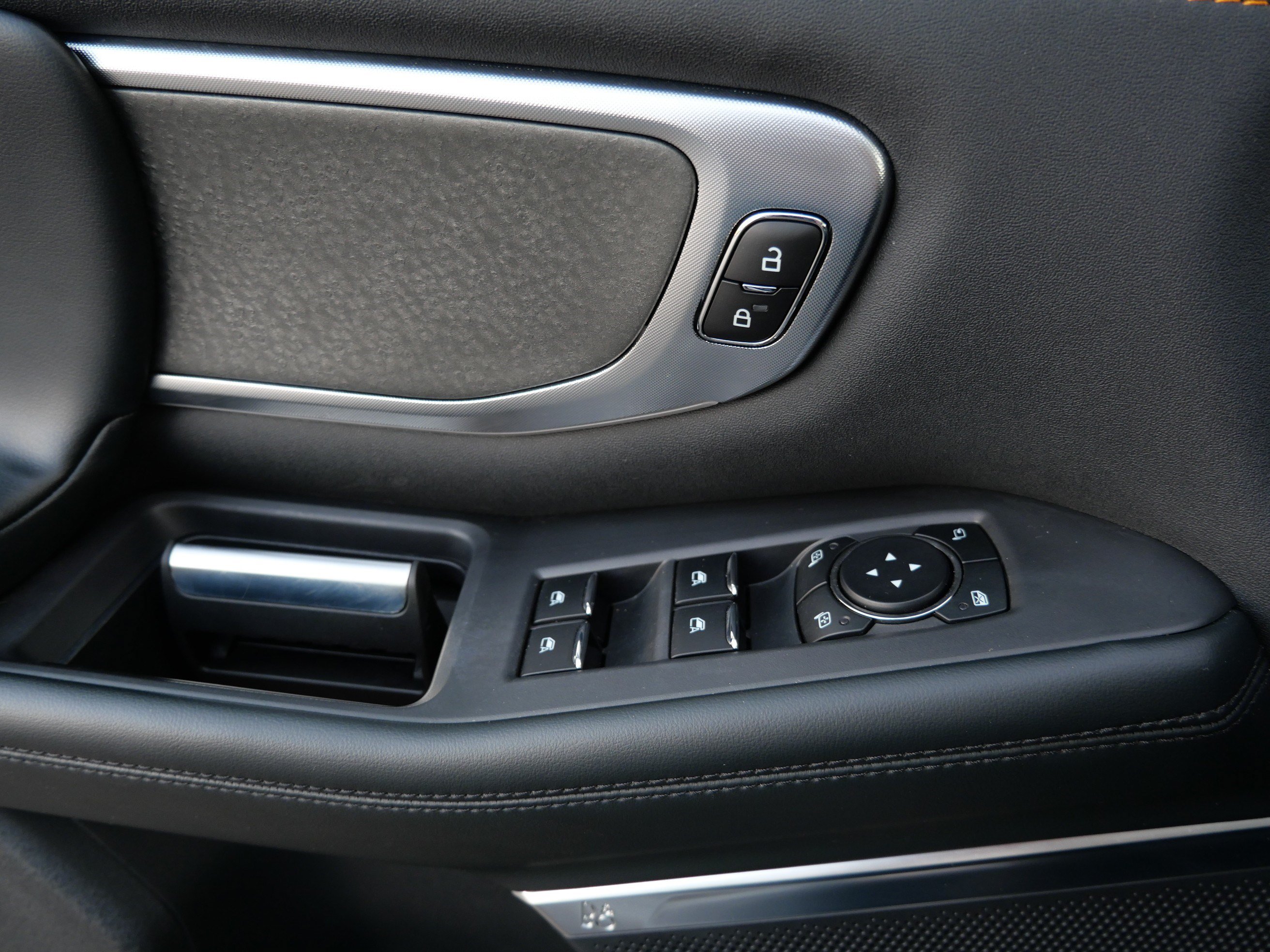 Certified 2025 Ford Expedition Tremor AWD/4WD image 27