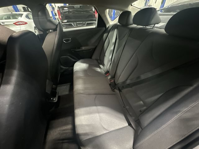 Used 2025 Kia K4 FWD image 31