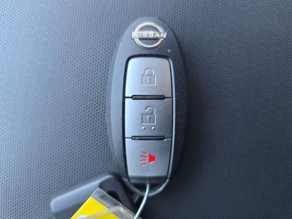Used 2022 Nissan Frontier S w/ Technology Package AWD/4WD image 22