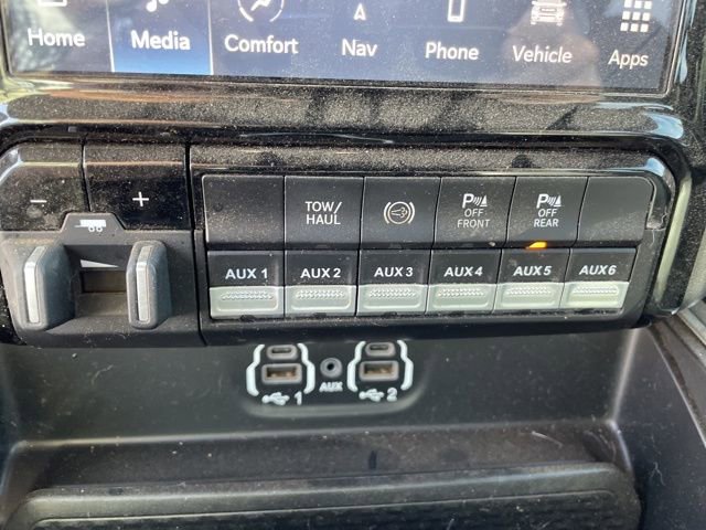 Used 2022 RAM 3500 Laramie image 28