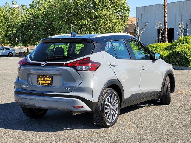 Used 2022 Nissan Kicks SV image 5