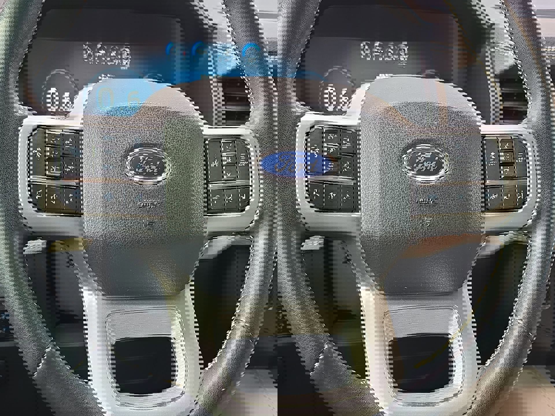 Certified 2022 Ford Expedition Limited image 15