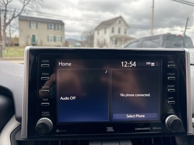 Used 2021 Toyota RAV4 XLE Premium image 21