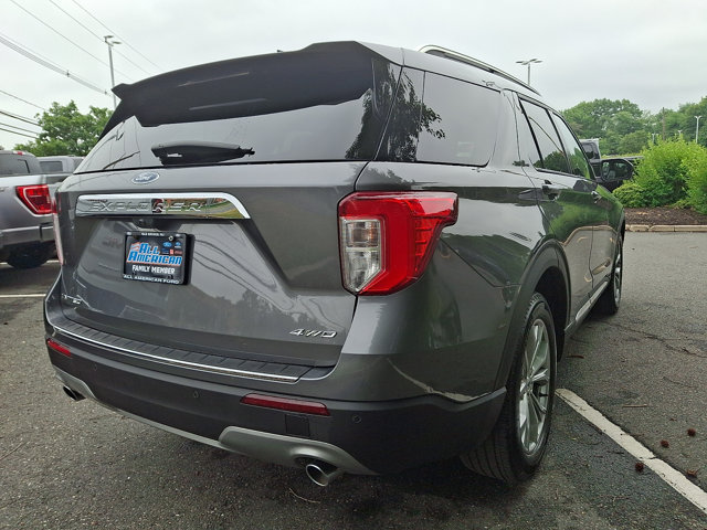 Certified 2023 Ford Explorer Limited w/ Equipment Group 301A AWD/4WD image 9