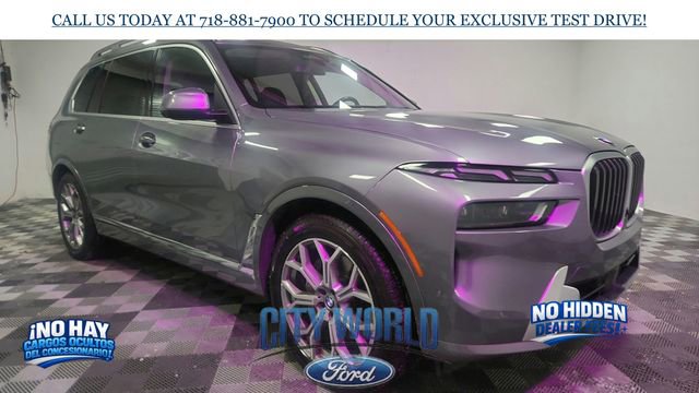 Used 2025 BMW X7 xDrive40i AWD/4WD image 2