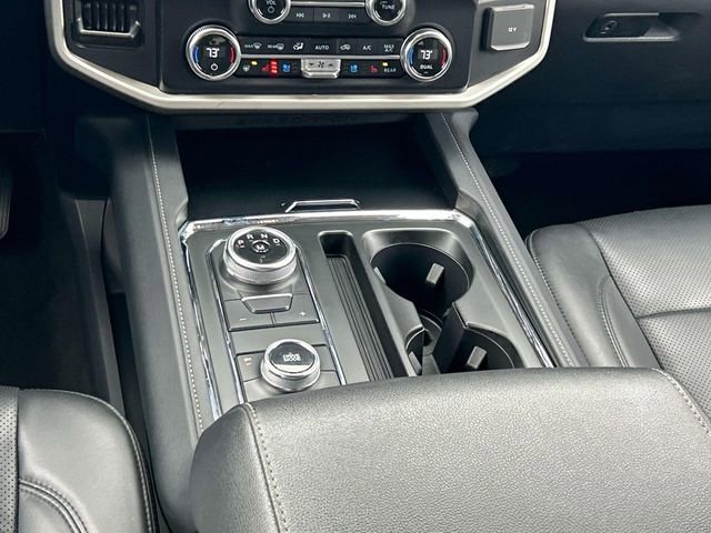Certified 2023 Ford Expedition XLT image 17