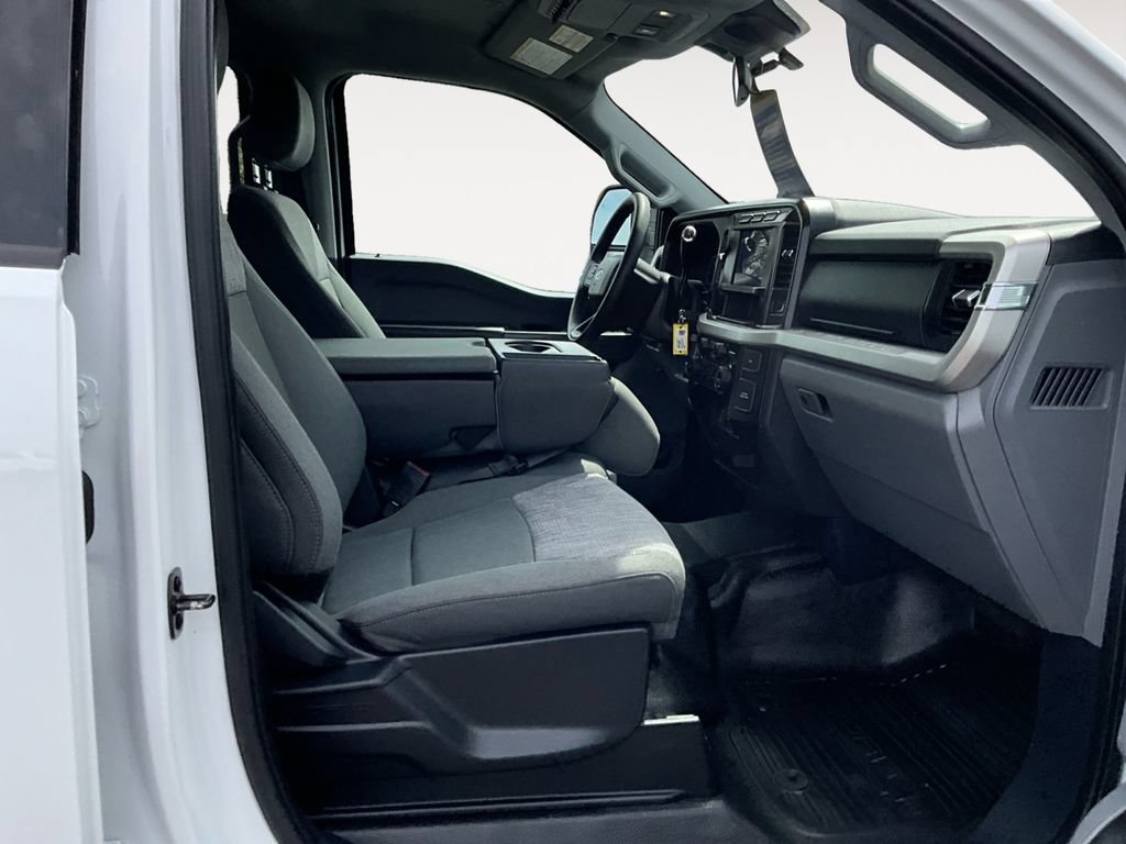 Certified 2024 Ford F350 XLT w/ FX4 Off-Road Package AWD/4WD image 10