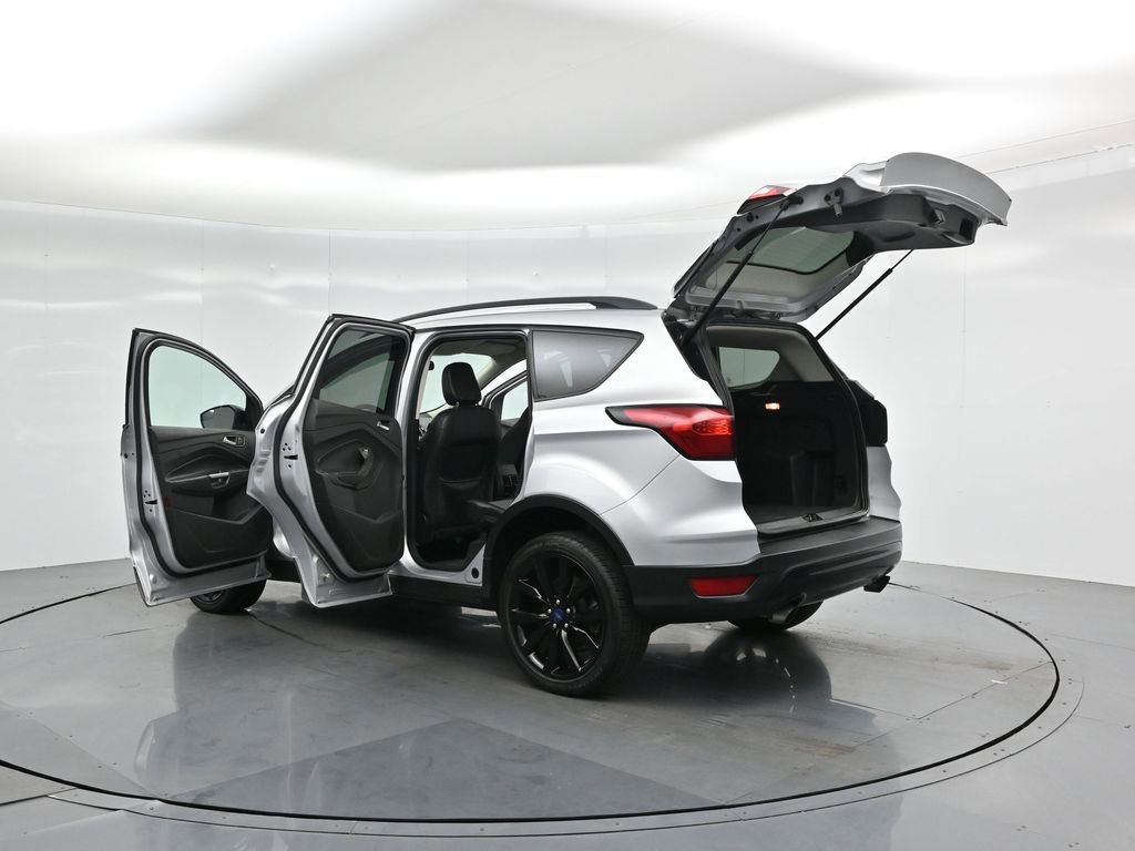 Certified 2019 Ford Escape SE image 53