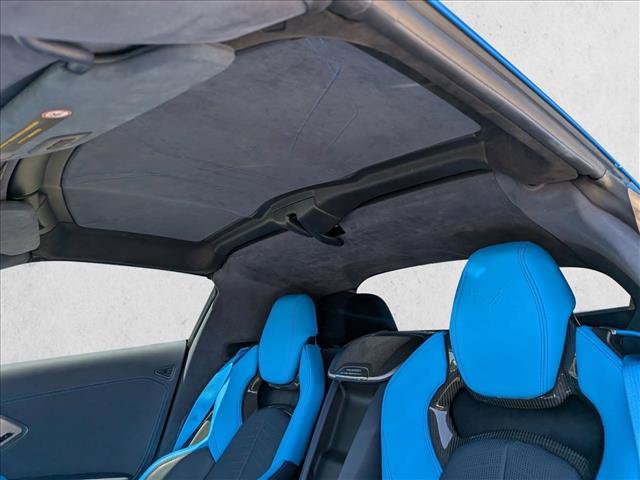 Used 2025 Chevrolet Corvette Stingray Premium Cpe w/ Z51 Performance Package RWD image 20